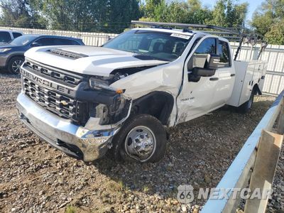 2022 CHEVROLET SILVERADO C3500 1GB4WRE72NF321590 - główne zdjęcie licytacji z USA - miniatura