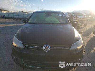 Piąte zdjęcie samochodu w środku: 2013 VOLKSWAGEN JETTA SEL VIN:3VWLP7AJ9DM386944 - miniatura