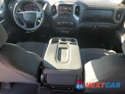 Zdjęcie 8 z 13 samochodu: 2021 CHEVROLET SILVERADO K1500 TRAIL BOSS CUSTOM VIN:1GCPYCEF0MZ151931 - miniatura