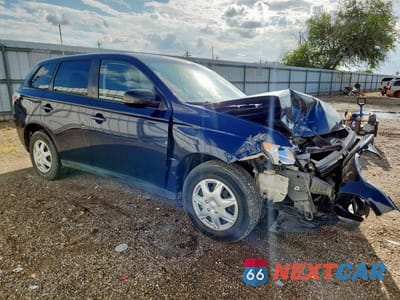 Czwarte zdjęcie samochodu z boku: 2014 MITSUBISHI OUTLANDER ES VIN:JA4AD2A37EZ015282 - miniatura