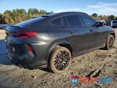 Trzecie zdjęcie samochodu z tyłu: 2020 BMW X6 M VIN:5YMCY0C02L9C65644 - miniatura