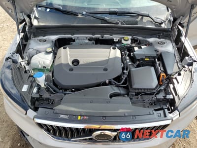 Zdjęcie 12 z 16 samochodu: 2025 VOLVO XC40 CORE VIN:YV4L12UJ6S2473169 - miniatura