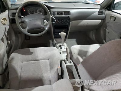 Zdjęcie 8 z 12 samochodu: 2001 CHEVROLET GEO PRIZM BASE VIN:1Y1SK52841Z425300 - miniatura