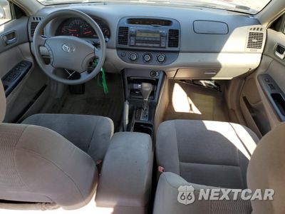 Zdjęcie 8 z 13 samochodu: 2006 TOYOTA CAMRY LE VIN:4T1BE32K56U641913 - miniatura