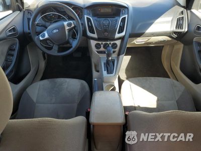 Zdjęcie 8 z 13 samochodu: 2012 FORD FOCUS SE VIN:1FAHP3F27CL406021 - miniatura