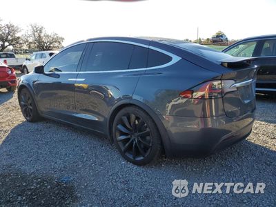 Drugie zdjęcie samochodu z przodu: 2017 TESLA MODEL X VIN:5YJXCBE20HF077816 - miniatura