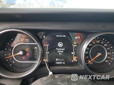Zdjęcie 9 z 16 samochodu: 2018 JEEP WRANGLER UNLIMITED SAHARA VIN:1C4HJXEG2JW315539 - miniatura