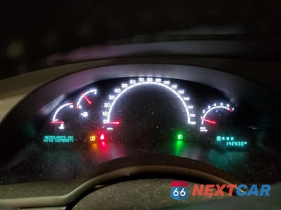 Zdjęcie 9 z 12 samochodu: 2004 CHRYSLER PACIFICA VIN:2C8GF68474R549678 - miniatura
