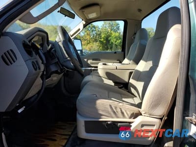 Zdjęcie 7 z 12 samochodu: 2008 FORD F250 SUPER DUTY VIN:1FTNF21568EC52070 - miniatura