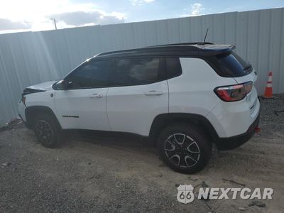Drugie zdjęcie samochodu z przodu: 2025 JEEP COMPASS TRAILHAWK VIN:3C4NJDDN8ST519027 - miniatura
