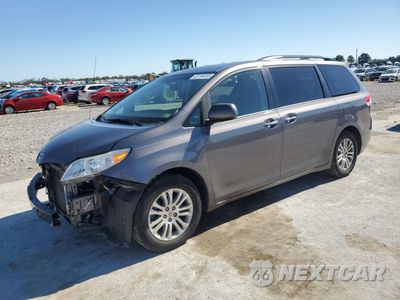 2014 TOYOTA SIENNA XLE 5TDYK3DC4ES516496 - główne zdjęcie licytacji z USA - miniatura