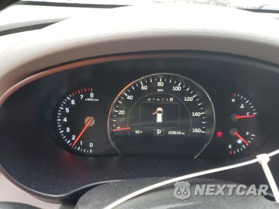 Zdjęcie 9 z 15 samochodu: 2018 KIA SORENTO SX VIN:5XYPK4A58JG404010 - miniatura