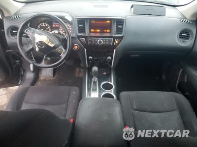 Zdjęcie 8 z 15 samochodu: 2014 NISSAN PATHFINDER S VIN:5N1AR2MN4EC653427 - miniatura