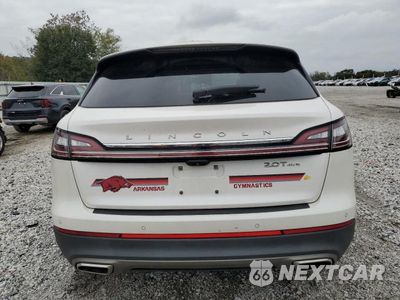 Zdjęcie 6 z 12 samochodu: 2019 LINCOLN NAUTILUS RESERVE VIN:2LMPJ8L90KBL41548 - miniatura
