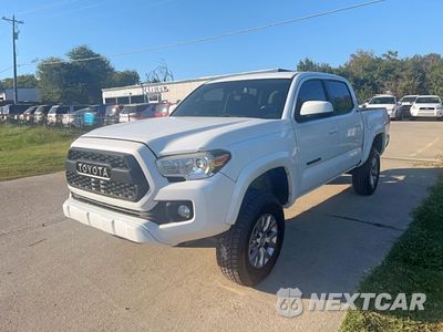 Drugie zdjęcie samochodu z przodu: 2019 TOYOTA TACOMA DOUBLE CAB VIN:3TMAZ5CN8KM084230 - miniatura