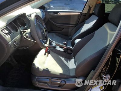 Zdjęcie 7 z 13 samochodu: 2017 VOLKSWAGEN JETTA S VIN:3VW2B7AJ9HM380531 - miniatura