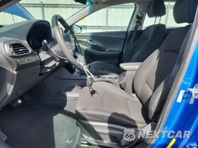 Zdjęcie 7 z 15 samochodu: 2018 HYUNDAI ELANTRA GT VIN:KMHH35LE6JU028275 - miniatura