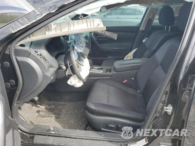 Zdjęcie 7 z 12 samochodu: 2017 NISSAN ALTIMA VIN:1N4AL3AP2HC274874 - miniatura