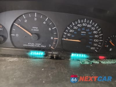 Zdjęcie 9 z 13 samochodu: 2000 CHRYSLER TOWN & COUNTRY LX VIN:1C4GP44G9YB794635 - miniatura