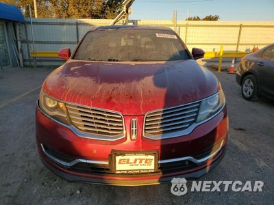 Piąte zdjęcie samochodu w środku: 2017 LINCOLN MKX RESERVE VIN:2LMPJ6LR4HBL53988 - miniatura