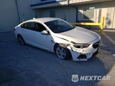 Czwarte zdjęcie samochodu z boku: 2018 BUICK REGAL PREFERRED VIN:W04GL6SX6J1131703 - miniatura