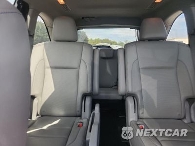 Zdjęcie 10 z 15 samochodu: 2016 TOYOTA HIGHLANDER LIMITED VIN:5TDYKRFH2GS167790 - miniatura