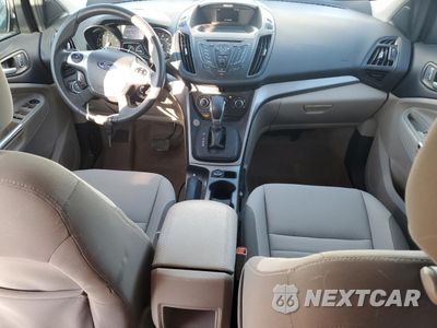 Zdjęcie 8 z 13 samochodu: 2015 FORD ESCAPE SE VIN:1FMCU9GX2FUB97520 - miniatura