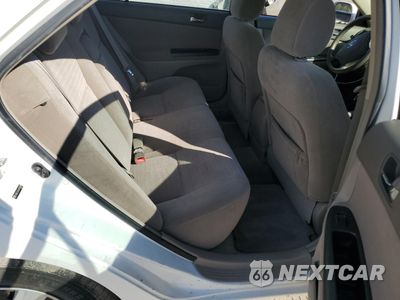 Zdjęcie 10 z 12 samochodu: 2006 TOYOTA CAMRY LE VIN:JTDBE32K263050495 - miniatura