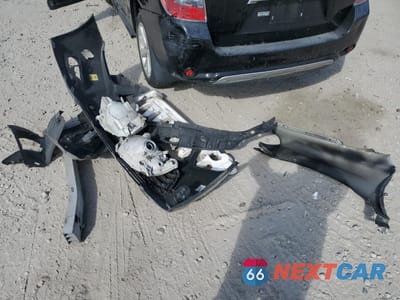 Zdjęcie 13 z 14 samochodu: 2010 TOYOTA HIGHLANDER HYBRID VIN:JTEBW3EH4A2042194 - miniatura