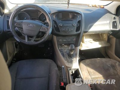 Zdjęcie 8 z 12 samochodu: 2017 FORD FOCUS SE VIN:1FADP3F27HL228214 - miniatura