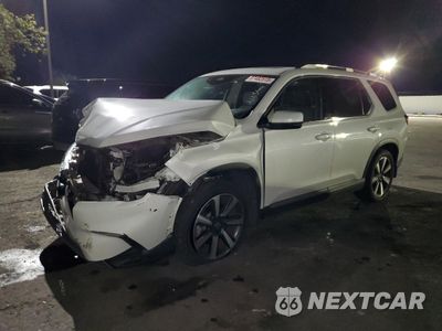 2023 HONDA PILOT TOURING 5FNYG1H73PB055690 - główne zdjęcie licytacji z USA - miniatura