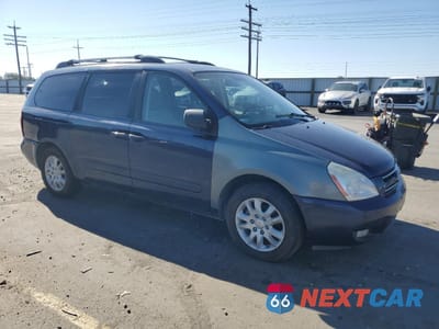 Czwarte zdjęcie samochodu z boku: 2008 KIA SEDONA EX VIN:KNDMB233386198935 - miniatura