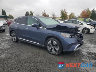Czwarte zdjęcie samochodu z boku: 2023 MERCEDES-BENZ EQE SUV 350 4MATIC VIN:4JGGM1CB9PA001153 - miniatura