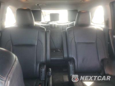 Zdjęcie 10 z 13 samochodu: 2017 TOYOTA HIGHLANDER SE VIN:5TDKZRFH6HS233664 - miniatura