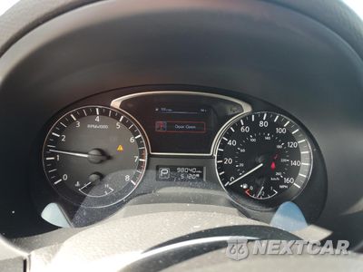 Zdjęcie 9 z 13 samochodu: 2014 NISSAN ALTIMA 2.5 VIN:1N4AL3AP7EC320680 - miniatura