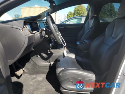 Zdjęcie 7 z 13 samochodu: 2017 TESLA MODEL X VIN:5YJXCBE24HF076684 - miniatura