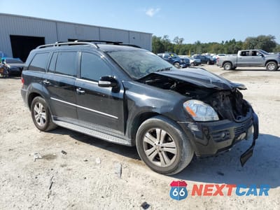 Czwarte zdjęcie samochodu z boku: 2007 MERCEDES-BENZ GL 320 CDI VIN:4JGBF22E37A290391 - miniatura