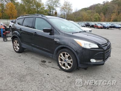 Czwarte zdjęcie samochodu z boku: 2015 FORD ESCAPE SE VIN:1FMCU9G95FUB25468 - miniatura