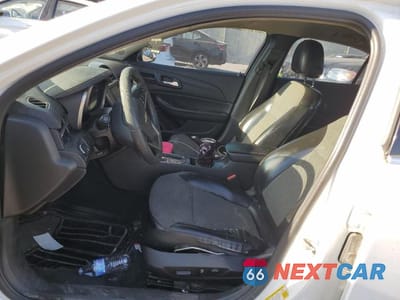 Zdjęcie 7 z 11 samochodu: 2014 CHEVROLET MALIBU 1LT VIN:1G11C5SL7EF177111 - miniatura