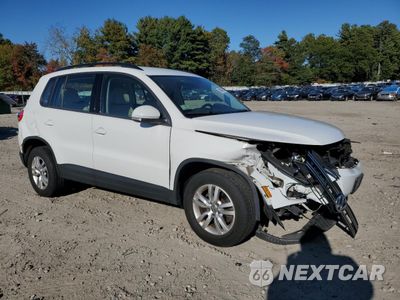 Czwarte zdjęcie samochodu z boku: 2017 VOLKSWAGEN TIGUAN S VIN:WVGBV7AX8HK012214 - miniatura