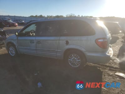 Drugie zdjęcie samochodu z przodu: 2001 CHRYSLER TOWN & COUNTRY LIMITED VIN:2C8GP64L11R208539 - miniatura