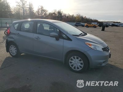Czwarte zdjęcie samochodu z boku: 2015 NISSAN VERSA NOTE S VIN:3N1CE2CP1FL433182 - miniatura