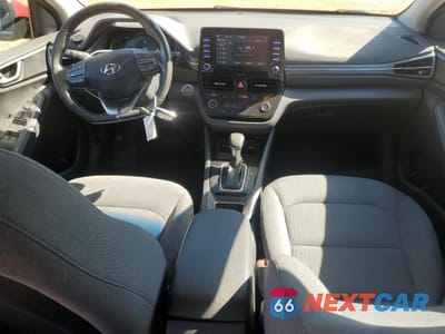 Zdjęcie 8 z 13 samochodu: 2020 HYUNDAI IONIQ SE VIN:KMHC75LC8LU216876 - miniatura