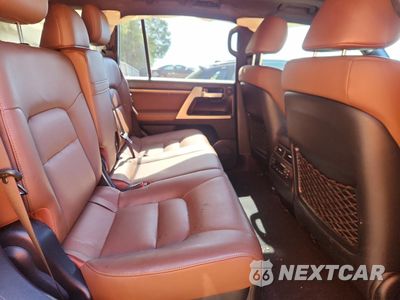 Zdjęcie 10 z 14 samochodu: 2019 TOYOTA LAND CRUISER VX-R VIN:JTMCY7AJXK4077315 - miniatura