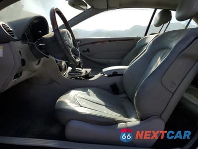 Zdjęcie 7 z 12 samochodu: 2005 MERCEDES-BENZ CLK 500 VIN:WDBTK75G05T035499 - miniatura