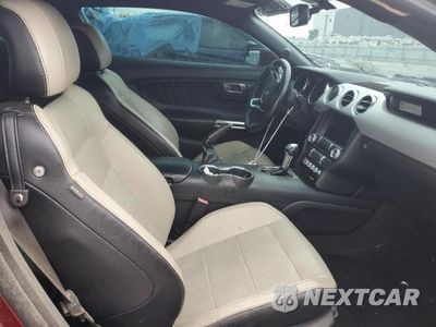 Zdjęcie 10 z 11 samochodu: 2016 FORD MUSTANG VIN:1FA6P8TH0G5292855 - miniatura