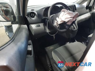 Zdjęcie 8 z 12 samochodu: 2017 NISSAN NV200 2.5S VIN:3N6CM0KN4HK720588 - miniatura
