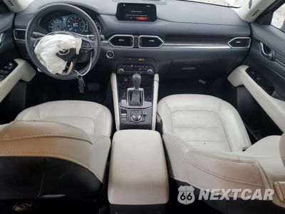 Zdjęcie 8 z 16 samochodu: 2020 MAZDA CX-5 GRAND TOURING VIN:JM3KFADM6L0853444 - miniatura