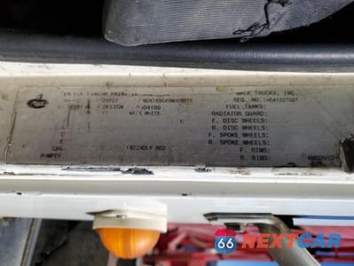 Zdjęcie 10 z 10 samochodu: 2005 MACK MR REFUSE TRUCK VIN:1M2K189C45M028817 - miniatura