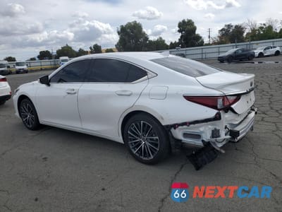 Drugie zdjęcie samochodu z przodu: 2024 LEXUS ES 300H BASE VIN:58ADA1C17RU048548 - miniatura